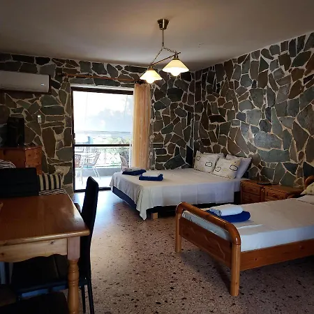 Apartments Zoumperi Néa Mákri Chambre photo